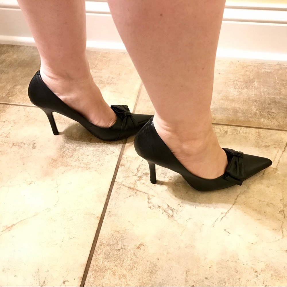 Nine West Leather Heels Pumps Bow